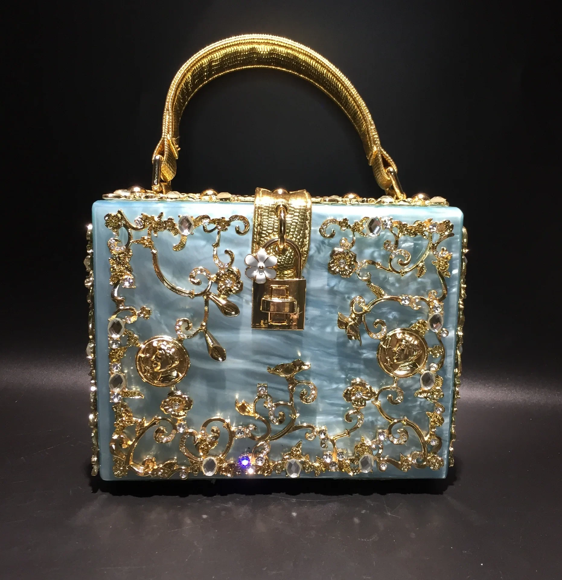 Crystal Box Style Evening Bag 1